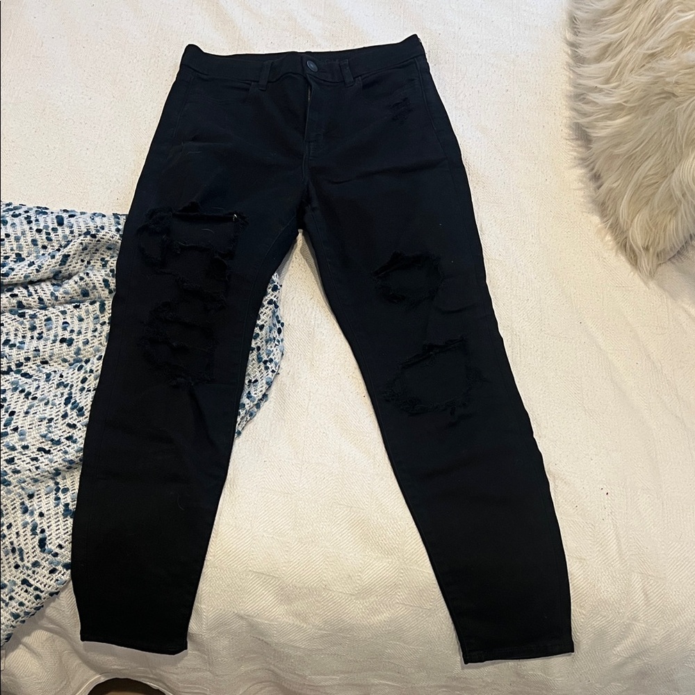 American Eagle Outfitters Black Distressed Skinny Jeans